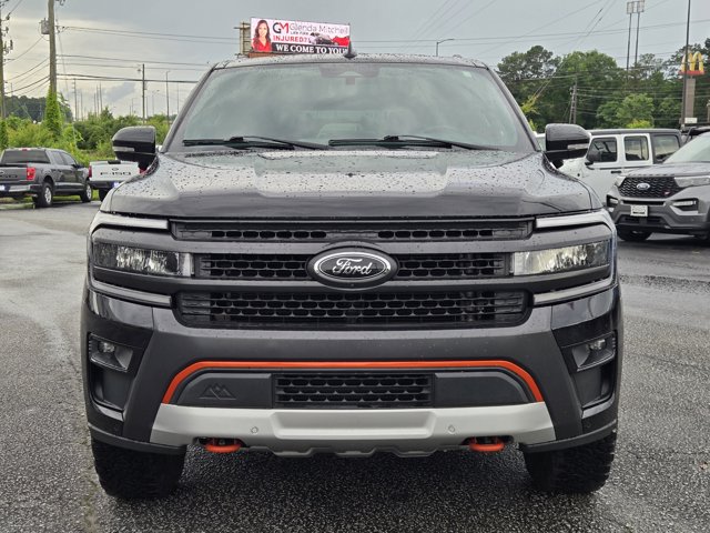 Used 2022 Ford Expedition - photo 2