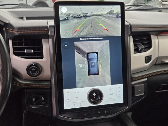 Used 2022 Ford Expedition - photo 34