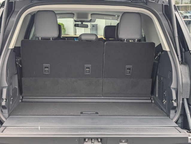 New 2026 Ford Expedition - photo 12
