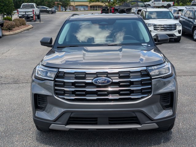 New 2026 Ford Explorer - photo 2