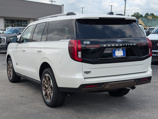 New 2026 Ford Expedition - photo 2
