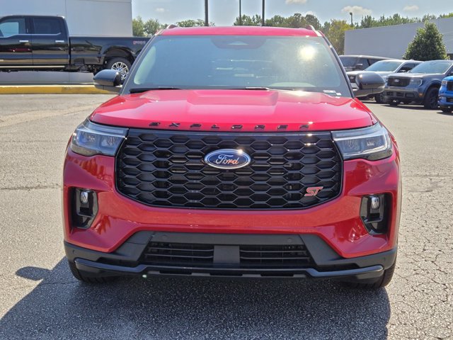 New 2026 Ford Explorer - photo 2