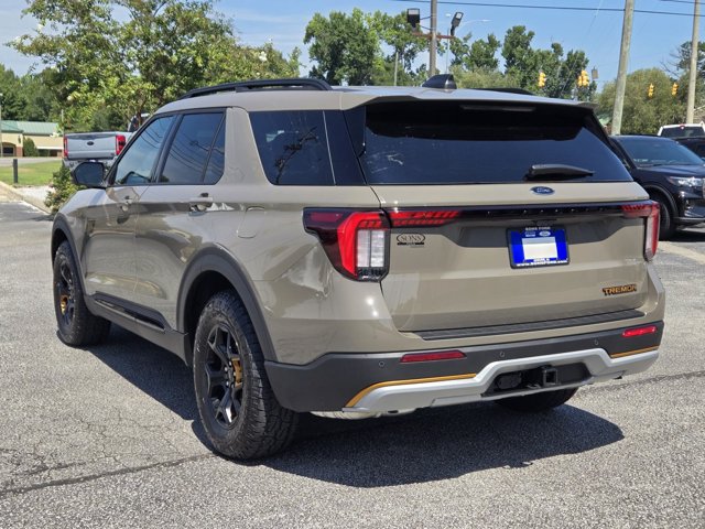New 2026 Ford Explorer - photo 2