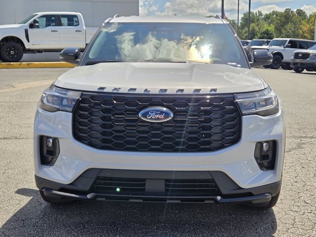 New 2026 Ford Explorer - photo 2