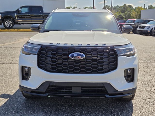 New 2026 Ford Explorer - photo 2