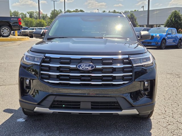 New 2026 Ford Explorer - photo 2