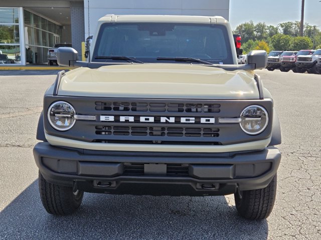 New 2026 Ford Bronco - photo 2