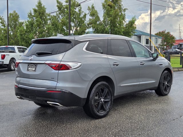 Used 2023 Buick Enclave - photo 9
