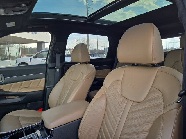 Used 2024 Kia Sorento - photo 28