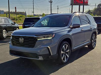 Used 2024 Honda Pilot - photo 1