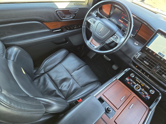 Used 2024 Lincoln Navigator - photo 22