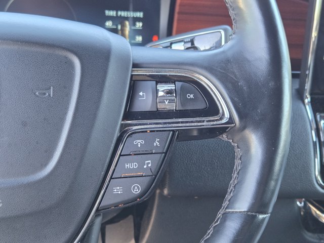 Used 2024 Lincoln Navigator - photo 31