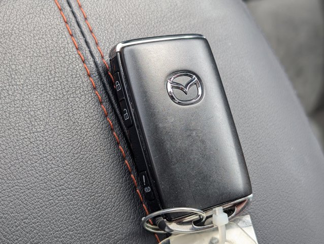 Used 2024 Mazda CX-30 - photo 30