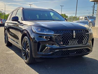 Used 2025 Lincoln Aviator - photo 1