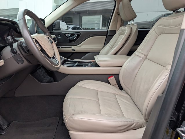Used 2021 Lincoln Aviator - photo 15