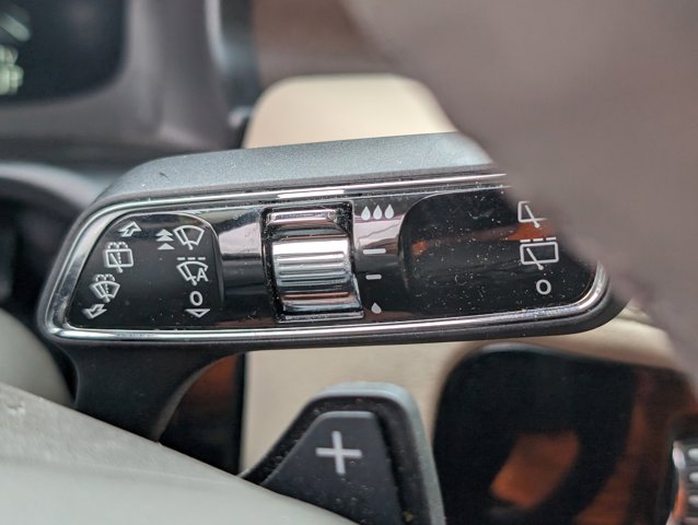 Used 2021 Lincoln Aviator - photo 25