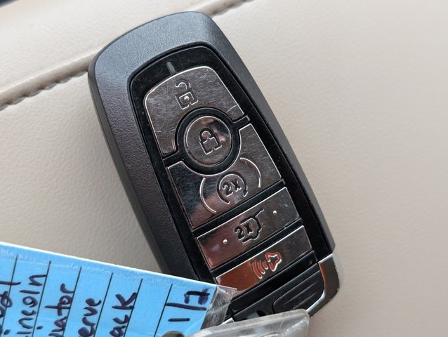Used 2021 Lincoln Aviator - photo 30