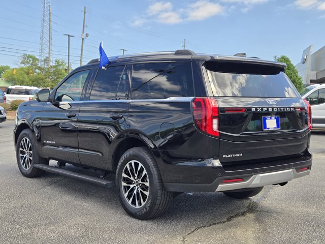 Used 2025 Ford Expedition - photo 13