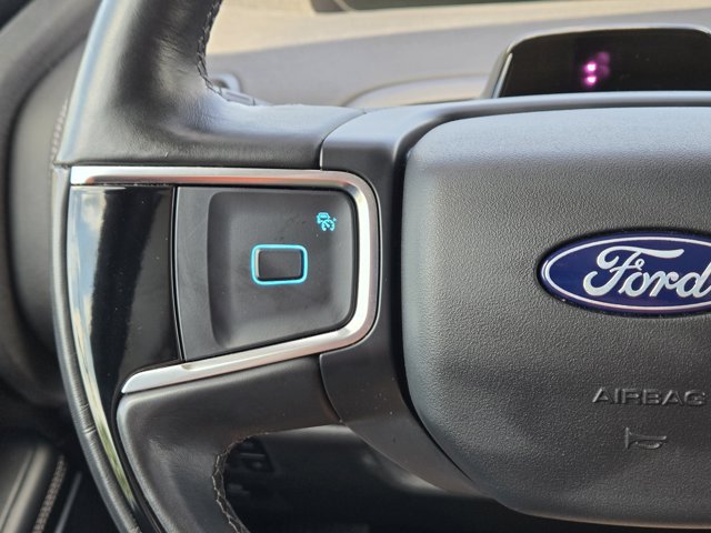 Used 2025 Ford Expedition - photo 26