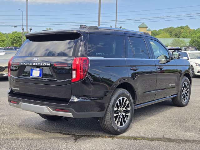 Used 2025 Ford Expedition - photo 9