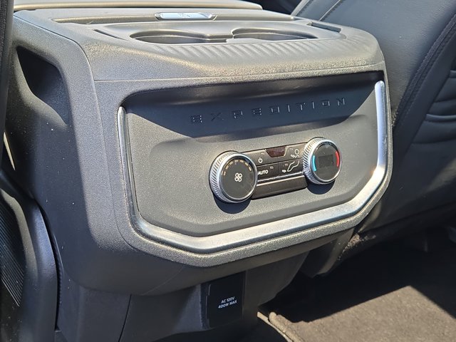 Used 2025 Ford Expedition MAX - photo 18