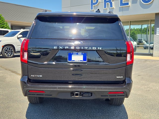 Used 2025 Ford Expedition MAX - photo 2