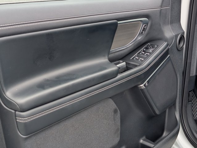 Used 2025 Ford Expedition MAX - photo 12