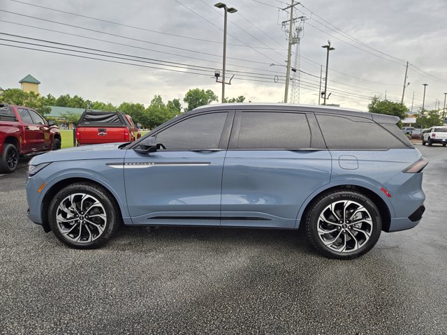 Used 2026 Lincoln Nautilus - photo 6