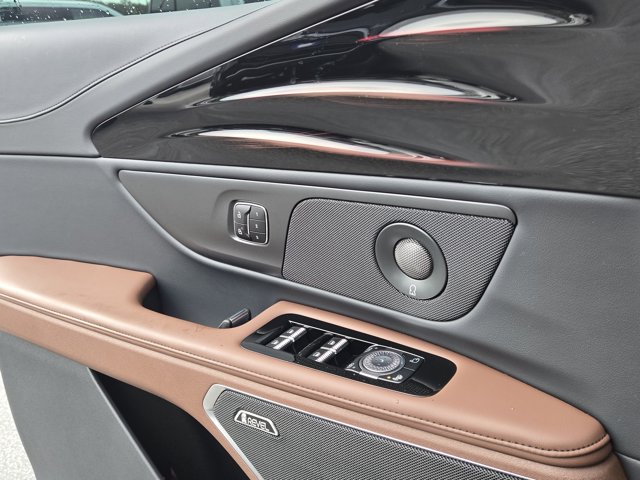 Used 2026 Lincoln Nautilus - photo 16