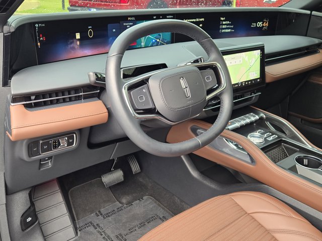 Used 2026 Lincoln Nautilus - photo 20