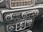 Used 2021 Jeep Gladiator Overland Crew Cab 4x4 Pickup for sale #2M209R - photo 22