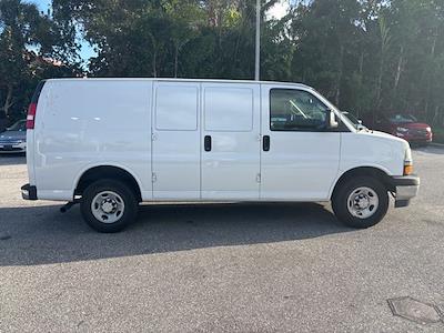 Used 2021 Chevrolet Express 2500 - photo 1