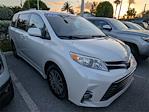 2020 Toyota Sienna 4x2 Minivan for sale #REA63176A - photo 3