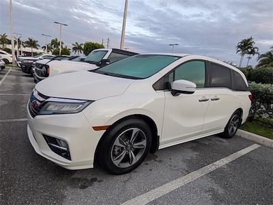 2018 Honda Odyssey FWD Minivan for sale #REB06158A - photo 1