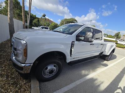 2025 Ford F-350 Crew Cab DRW 4x4 Pickup for sale #SED33824 - photo 1
