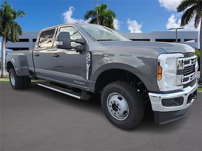 2025 Ford F-350 Crew Cab DRW 4x4 Pickup for sale #SED34497 - photo 1