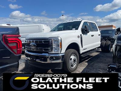 2025 Ford F-350 Crew Cab DRW 4x4 Cab Chassis for sale #C51196 - photo 1
