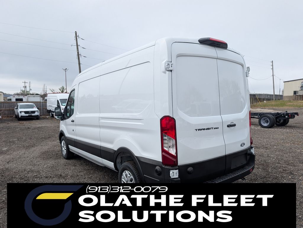 New 2026 Ford Transit 250 - photo 5