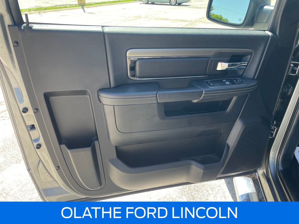 Used 2013 Ram 1500 - photo 15