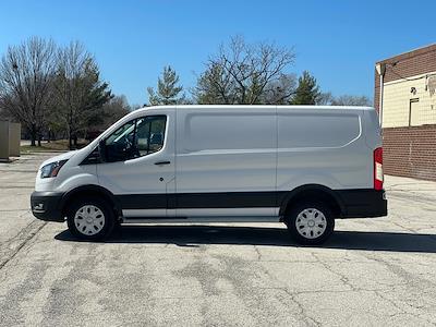 Used 2024 Ford Transit 250 - photo 1