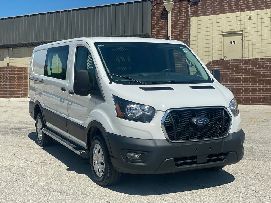 Used 2024 Ford Transit 250 - photo 9