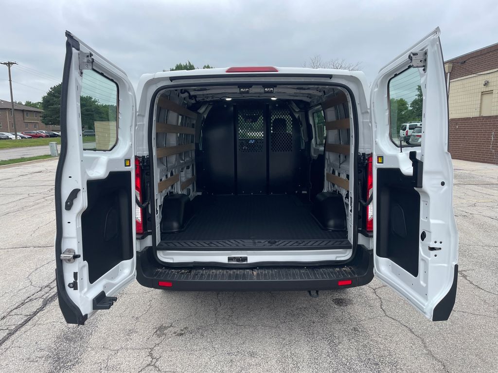 Used 2024 Ford Transit 250 - photo 2
