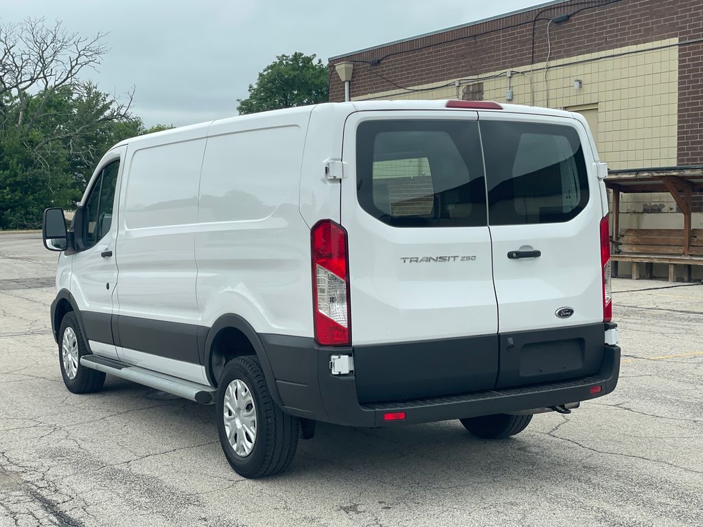 Used 2024 Ford Transit 250 - photo 7