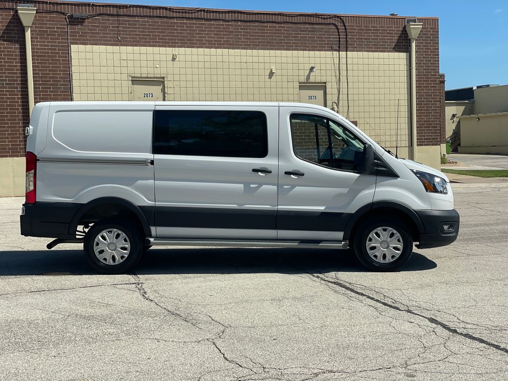 Used 2024 Ford Transit 250 - photo 8