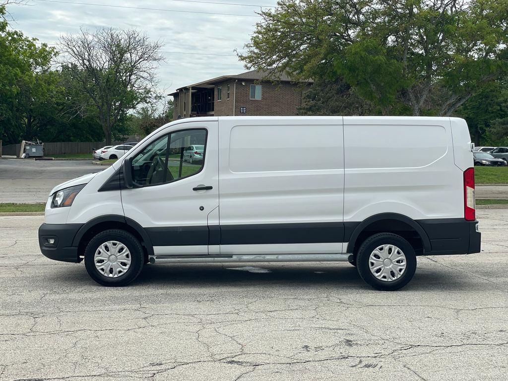 Used 2024 Ford Transit 250 - photo 2