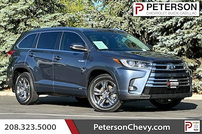 Used 2019 Toyota Highlander 4x4 SUV for sale #325132A - photo 1