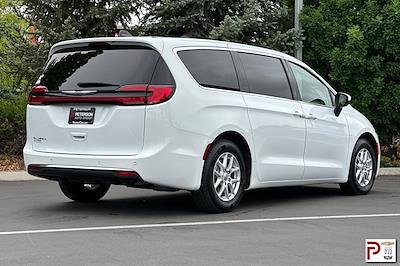 2023 Chrysler Pacifica FWD Minivan for sale #325223 - photo 2