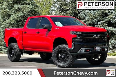 Used 2020 Chevrolet Silverado 1500 Crew Cab 4x4 Pickup for sale #325259 - photo 1