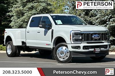 Used 2025 Ford F-450 Crew Cab DRW 4x4 Pickup for sale #325308 - photo 1
