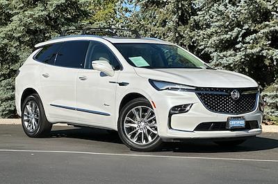 Used 2022 Buick Enclave AWD SUV for sale #325360 - photo 2